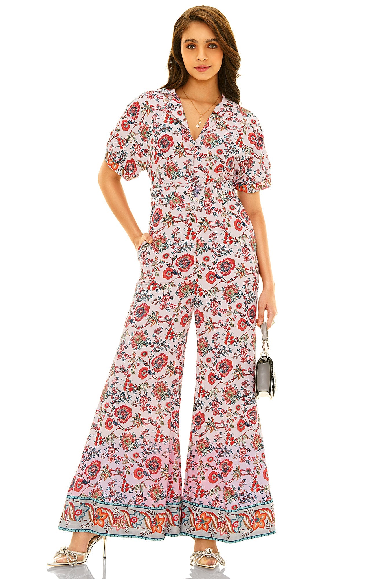 Pretty Pixie Floral Print Jumpsuit with Short Sleeves and Wide-Leg Design for a Trendy Look